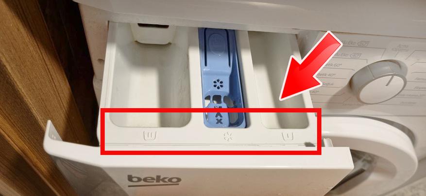 Як правильно використовувати кондиціонер та пральний порошок у пральній машині: корисні поради для збереження вашої білизни